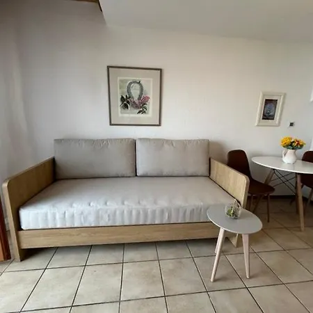 Thalassa-seafront Family Apartament *