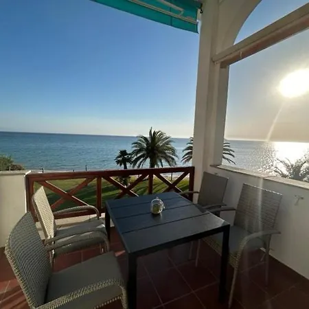 Thalassa-seafront Family Apartament *