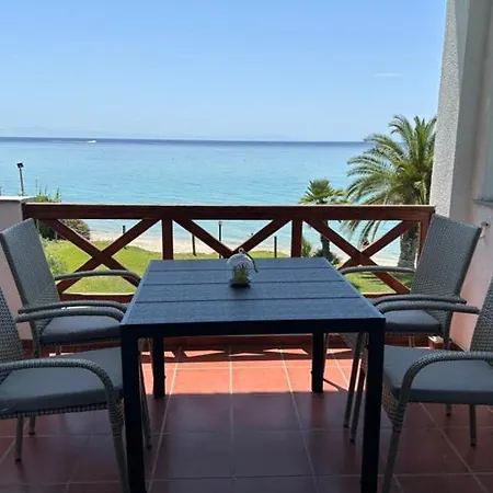 Thalassa-seafront Family Apartament *